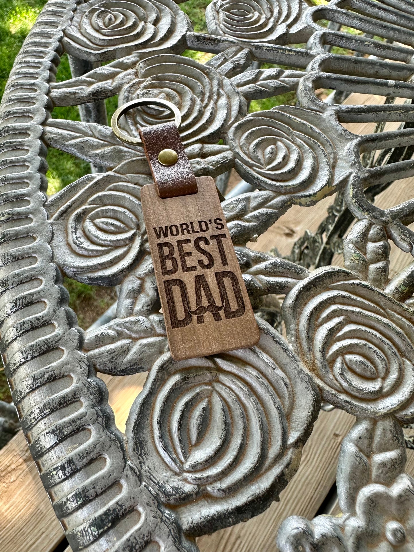 World’s best dad keychain