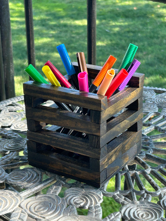 Pen holder